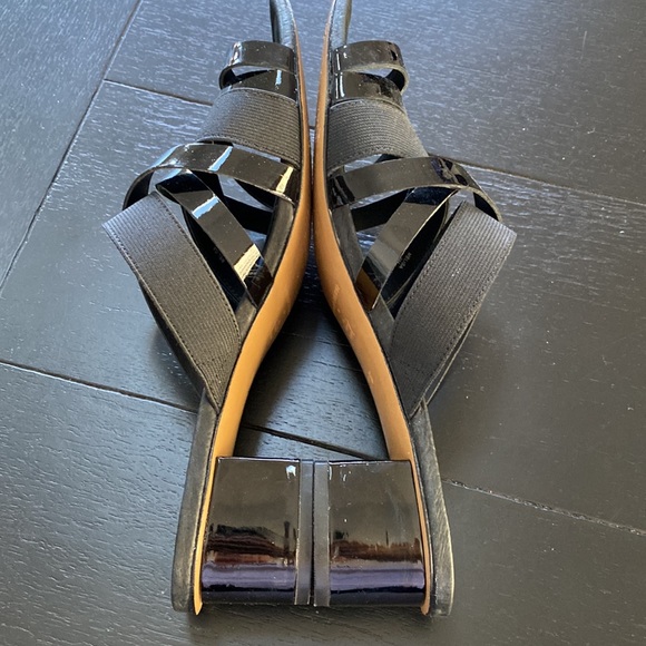 Donald J Pliner Black Leather/Fabric Sandals. Size 9. - Picture 6 of 9